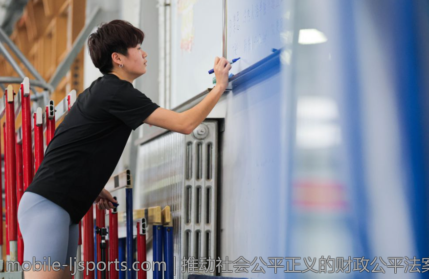 推动社会公平正义的财政公平法案研究